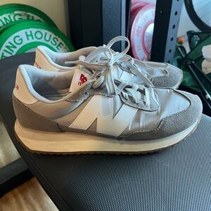 New Balance 237 shoes